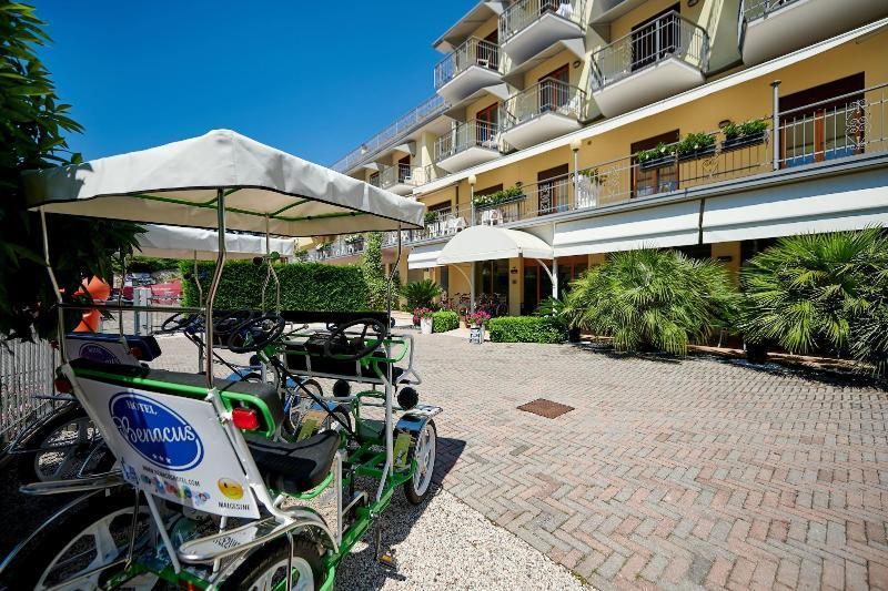 Eco Hotel Benacus Malcesine Exteriör bild